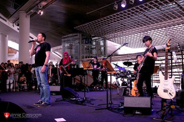 live music singapore