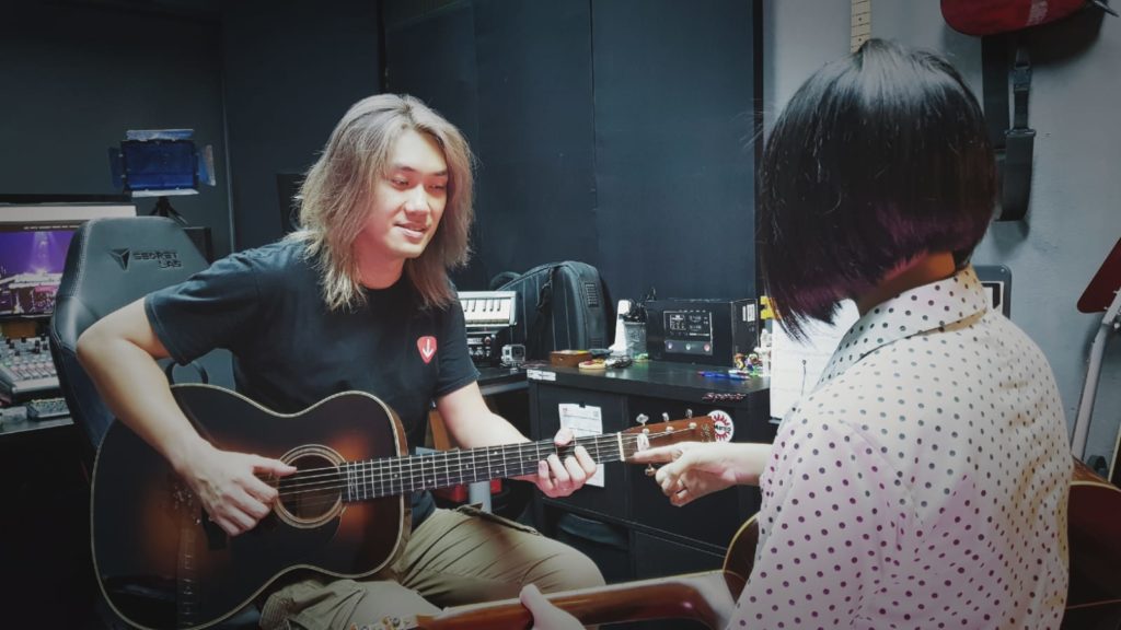 guitar lesson singapore