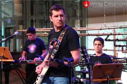 electric guitar lesson