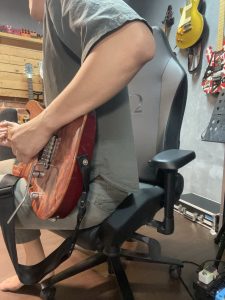 gaming chair issues for guitarists