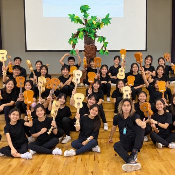 AMIS Music Ukulele MOE AMIS Music Ukulele Strum and Sing